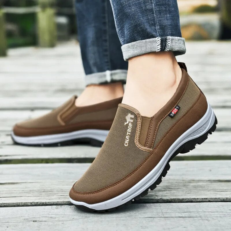 ConfortWalk | Robuste & Bequeme Schuhe
